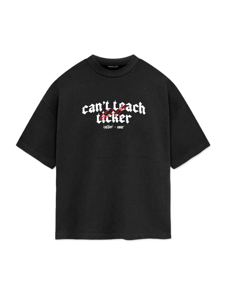 Camiseta grande de torcedor "Can't Teach Ticker" de Dan Hooker