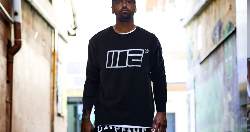 Sweatshirt