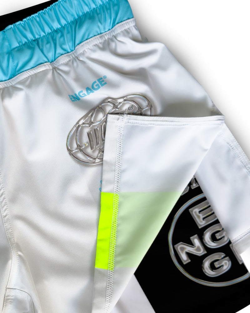 THE UPGRADE YOU NEED! Our brand new advanced 2 in 1 Fight Shorts are packed  to the seams with Core Tech Features to support you through…