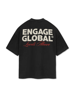 Camiseta grande Engage 'Levels Above' (preta)