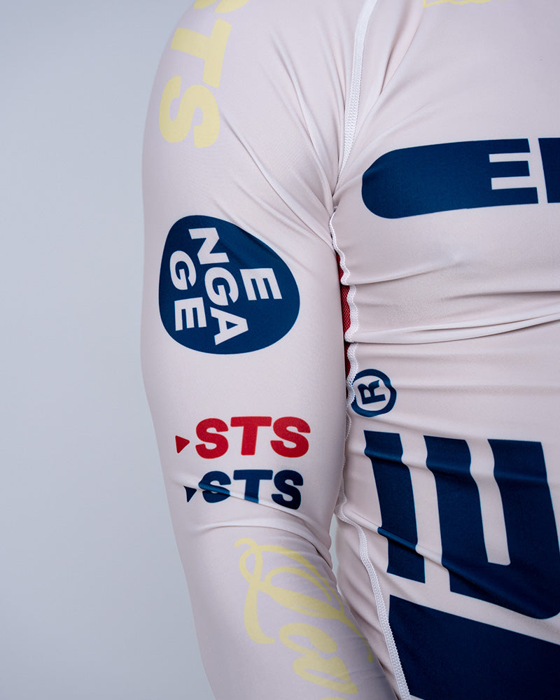 Invictus (Preto) Rash Guard de manga comprida