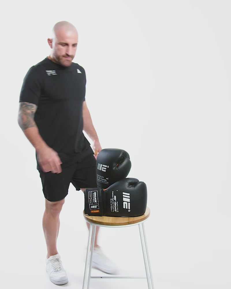 Luvas de Boxe Série WIP - Pretas (Velcro) 