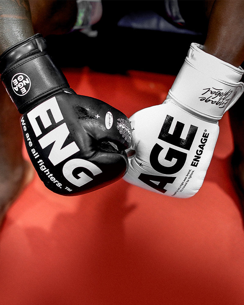 Billboard Boxing Gloves (Black/White) - Engage®