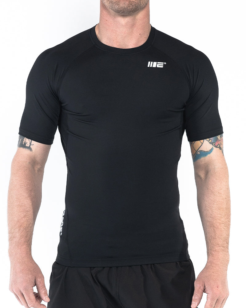 Rash Guard de manga curta Essential Series